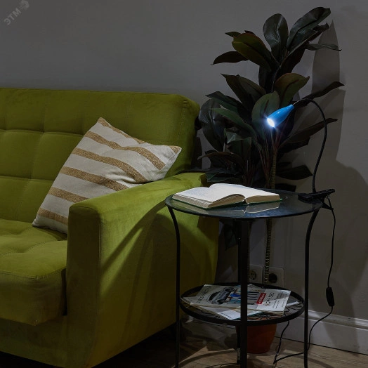 Светильник настольный светодиодный прищепка Механический выключатель ULM-D501 4W/4000K BLUE Синий