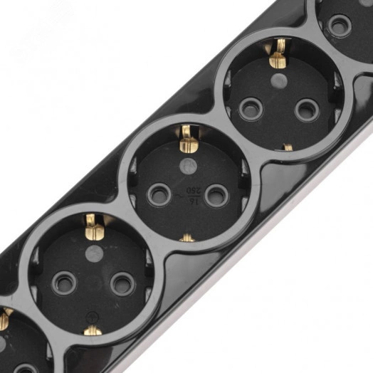 Удлинитель PREMIUM 6 гнезд, 3 м, 3х1,5 мм2, с/з, с выключателем, черный