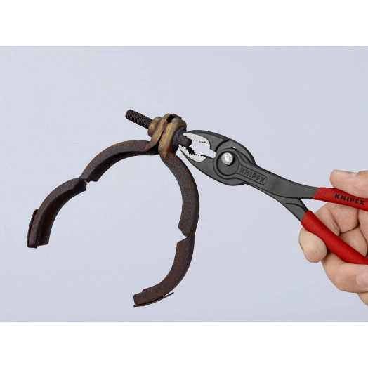 Клещи захватные TwinGrip 4 - 22 мм длина 200 мм черненные обливные рукоятки