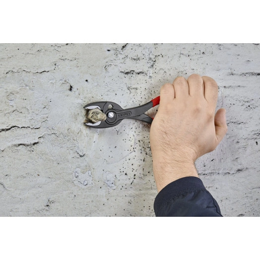 Клещи захватные TwinGrip 4 - 22 мм длина 200 мм черненные обливные рукоятки