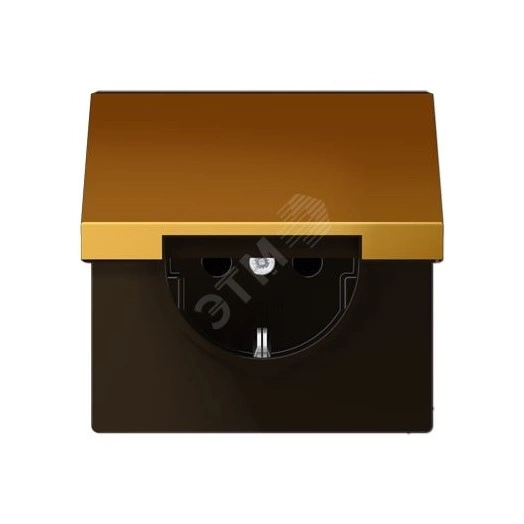 Штепсельная розетка SCHUKO одинарная, с заземлением, с откидной крышкой, 16A, 250В  (механизм + накладка, без рамки). Серия LS990  Материал- металл  Цвет- золото