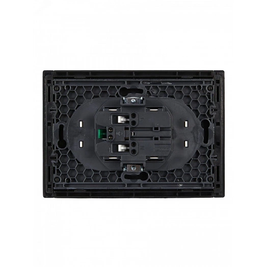 FORTE&PIANO Розетка 2-местная с заземлением с защитными шторками безвинтовое крепление 16А FP123 черный IEK