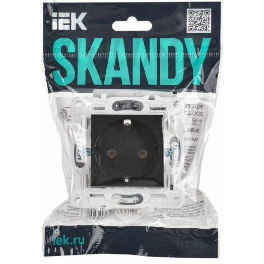 SKANDY Розетка с заземлением без защитных шторок 16А SK-R05Bl черный IEK