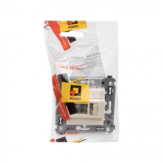 Avanti Компьютерная розетка RJ-45 в стену, кат.6 одинар  ая экранированная  Ванильная дымка