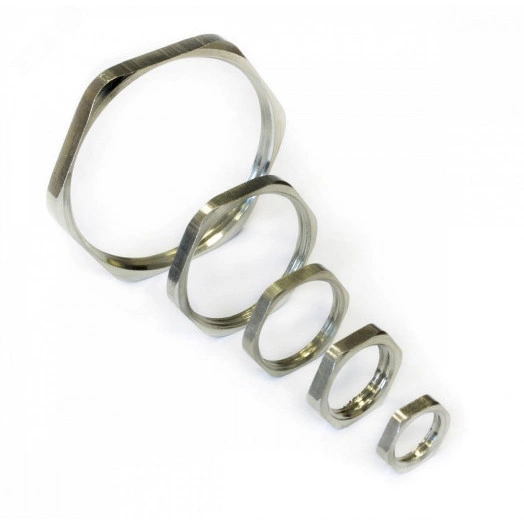 Гайка латунная плоская ГП М  25х1.5