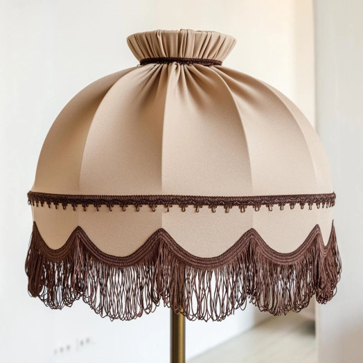 Светильник НТБ-11-60-106 венге со столиком овал   абажур Ретро