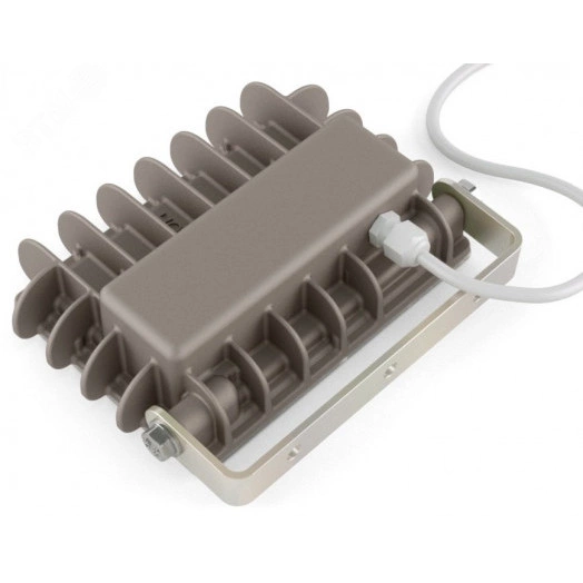 ДО-40Вт, IP65, 5000К, 3700Лм, луч 6°, 12-40В(пост), Farlight