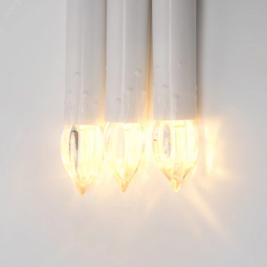 Гирлянда светодиодная Свеча 8м 40 светодиодов Теплый белый свет Провод зеленый ULD-S0800-040/SGA WARM WHITE IP20 CANDLES