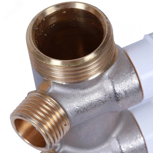 Коллектор распределительный 1', 3 отвода 1/2' плоское уплотнение