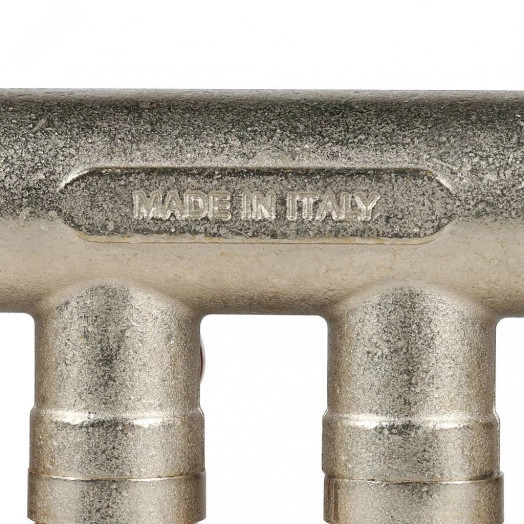 Коллектор с шаровыми кранами 3/4', 4 отвода 1/2' (красные ручки)