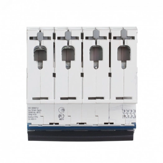 Выключатель автоматический четырехполюсный 63А C TX3 6кА
