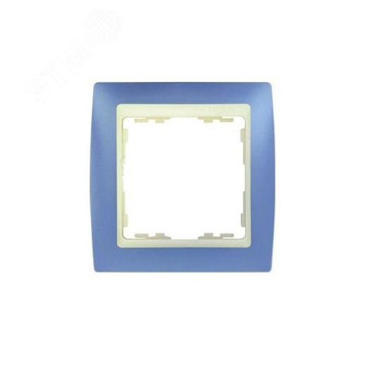 Рамка на 3 поста S82 сирень - слоновая кость