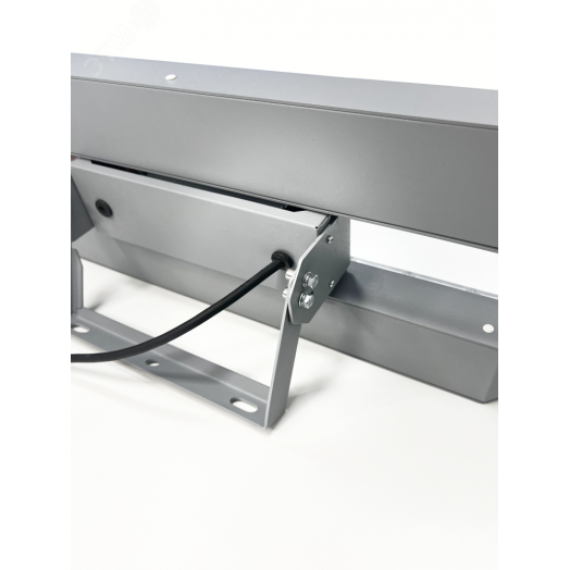 Светильник светодиодный промышленный LIF 200 Вт 4000 K IP65 30х110 градусов