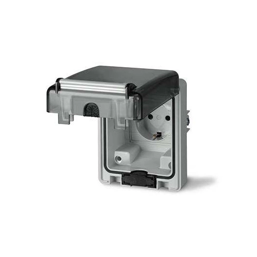 Розетка СП компактная IP66 с вставленной вилкой DKC DIS5706407