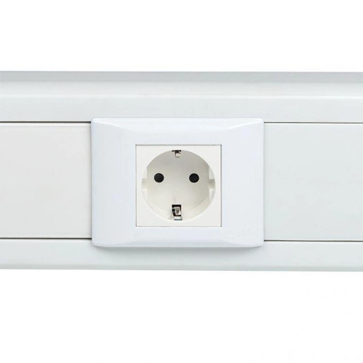 Розетка 1-м C-Line 2мод. 45х45 РКС-20-30-П с заземл. бел. EKF E2MR16-028-10
