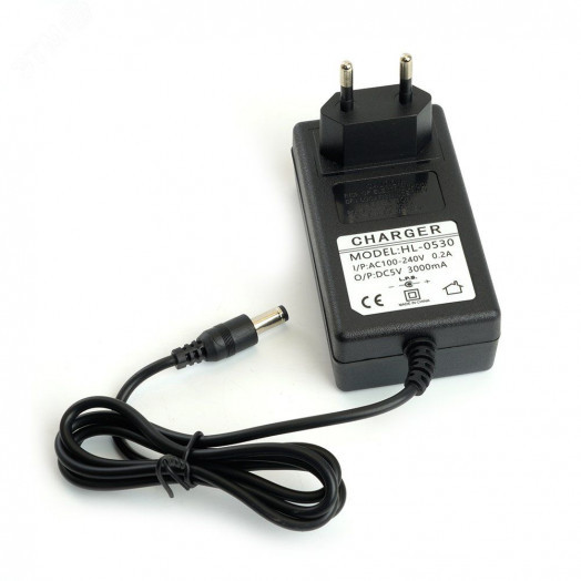 Прожектор светодиодный ДО-100w переносной аккумуляторный 6400K IP66 с зарядным устройством