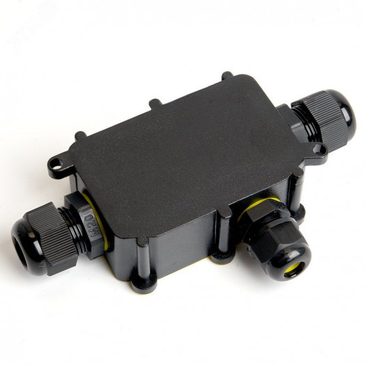 Коробка распределительная водонепроницаемая 3 выхода, с клеммой в комплекте,