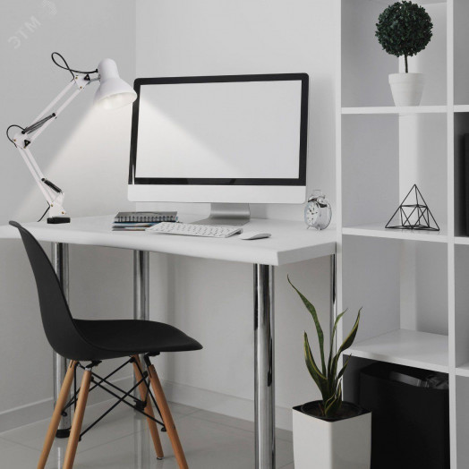 Светильник настольный TBL-01 Е27 на струбцине белый ФАZА