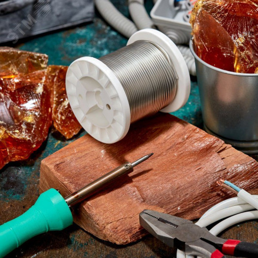 Припой ПОМ-3,500г, 2мм, (олово 97%, медь 3%),бессвинцовый, ГОСТ 21931-76, катушка