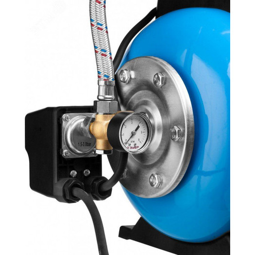 Насосная станция автоматическая НАС-М3-1000 ЗУБР, бак 20 л, 1000 Вт