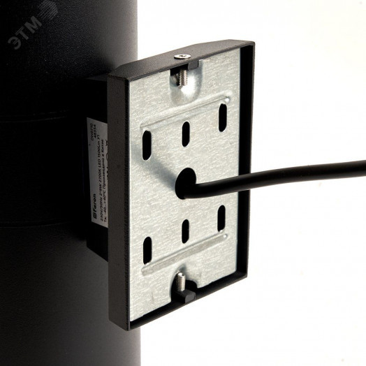 Светильник светодиодный уличный ДБУ-2х9w 2700К IP54 черный