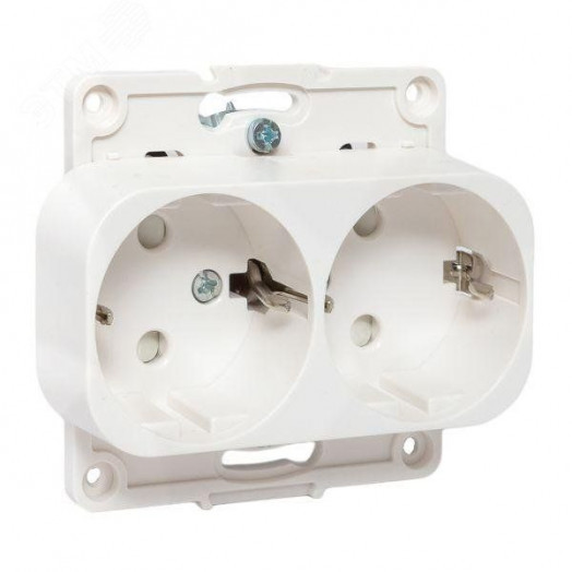 Стокгольм Механизм Розетки 2-местной с/з 16А белый с защ. штор.