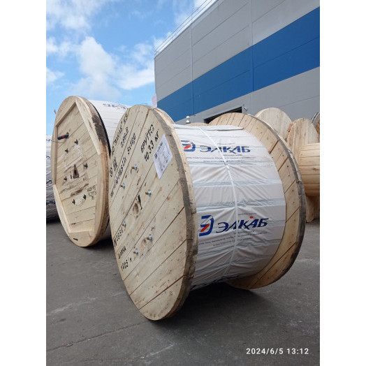 Кабель силовой КГТП-ХЛ 5х70 (N,PE)-380/660-2 ТРТС