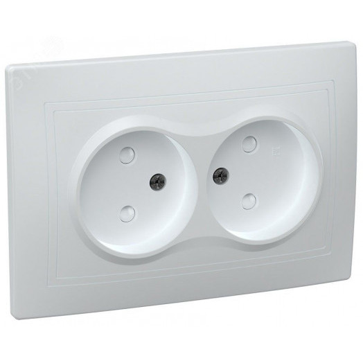 КВАРТА Розетка двойная без заземления сошторками 10А белый