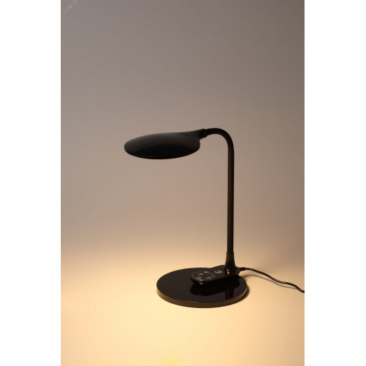 Светильник настольный светодиодный NLED-498-10W-BK светодиодный с основанием черный