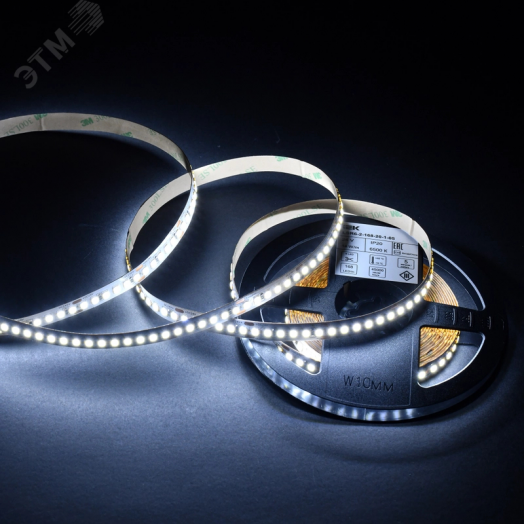 Лента светодиодная 5м SMD2835 168LED/м 14Вт/м IP20 ширина 10мм 24В холодный белый IEK