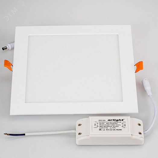 Светильник DL-225x225м-21W Day White (ARL, IP40 металл, 3 года)