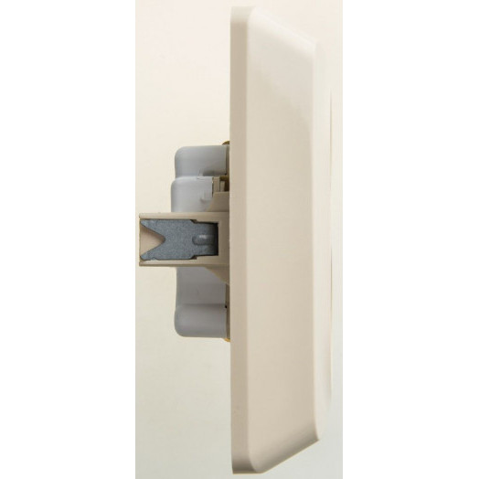 ЭТЮД Розетка двойная скрытой установки с заземлением со шторками 16А 250B, кремовый