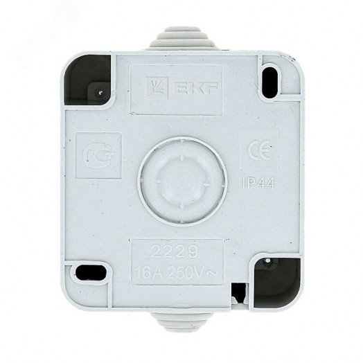 Прага Розетка с заземлением с крышкой IP44 белый