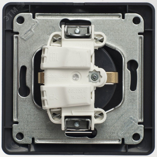 GLOSSA Розетка с заземлением со шторками шоколад в сборе