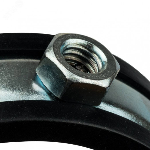 Хомут для труб с гайкой 2' (59-65)