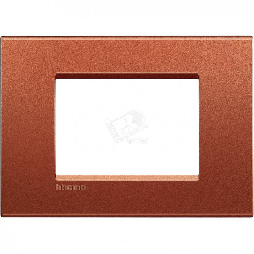 LivingLight Рамка прямоугольная 3 поста Красный шелк