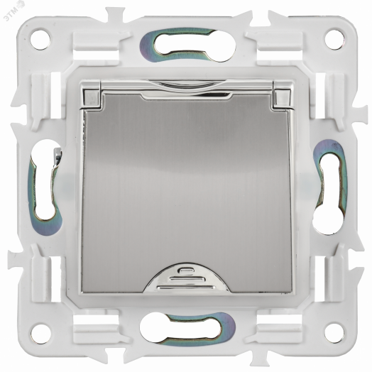 SKANDY Розетка 1-местная с заземлением с защитными шторками и крышкой 16А IP44 SK-R11N никель IEK