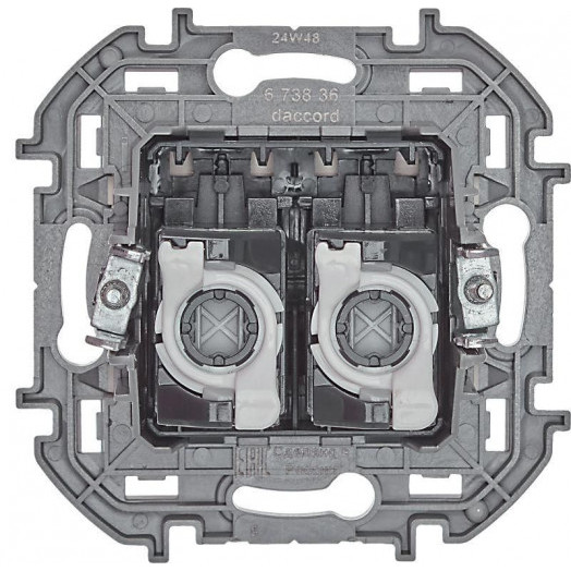 Розетка компьютерная 2-м Inspiria RJ45 кат.5E UTP сл. кость Leg 673836