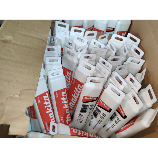 Смазка для буров и электроинструмента Makita 196804-7