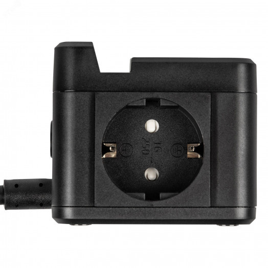 Удлинитель серии Standard с заземлением шнур 1,5м 2 гнезда 3 USB 16А держатель для телефона Черный ТМ Uniel S-GCD2-1,5SBUH BLACK