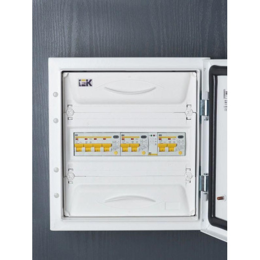 Выключатель автоматический дифференциального тока 2п C 63А 30мА тип AC 4.5кА АД-12 KARAT IEK MAD10-2-063-C-030