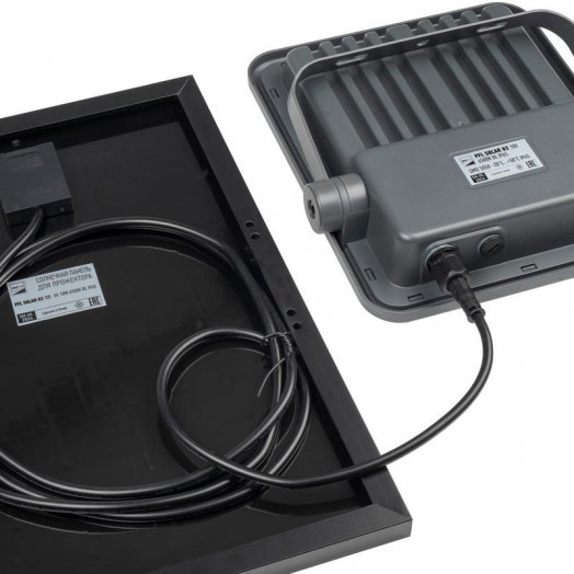 Прожектор светодиодный PFL SOLAR 02 100 6500К GR IP65 ДО с солнечн. панелью и пультом Pro+ JazzWay 5058477