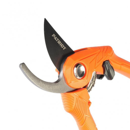 Секатор плоскостной PBP 210 С 210мм PATRIOT 777004214