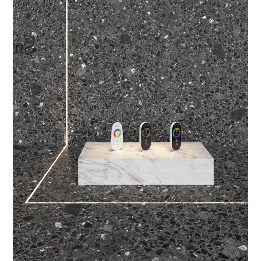 Контроллер для светодиодной ленты RGBW Maytoni CLM003