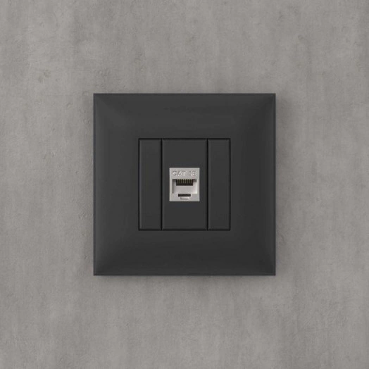 Розетка компьютерная 1-м СП Avanti "Черный матовый" RJ45 кат.5E без шторок экранир. механизм DKC 4412763