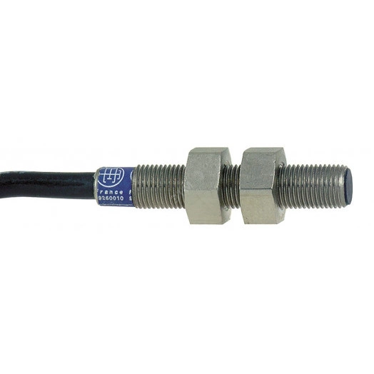 Датчик индуктивный цилиндрический НО PNP