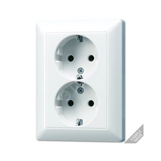 Штепсельная розетка двойная с шторками  SCHUKO 16A 250В. Материал- термопласт. Цвет-  слоновая кость