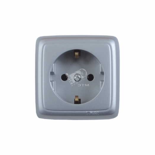 Розетка наружная с заземлением с изоляционной пластиной серебро