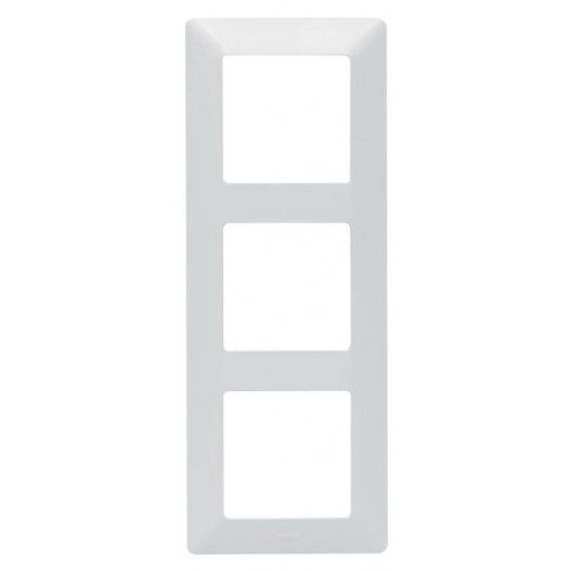 Рамка 3-м Valena Life универсальная бел. Leg 754003