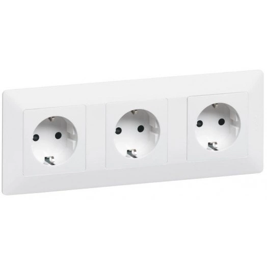 Рамка 3-м Valena Life универсальная бел. Leg 754003